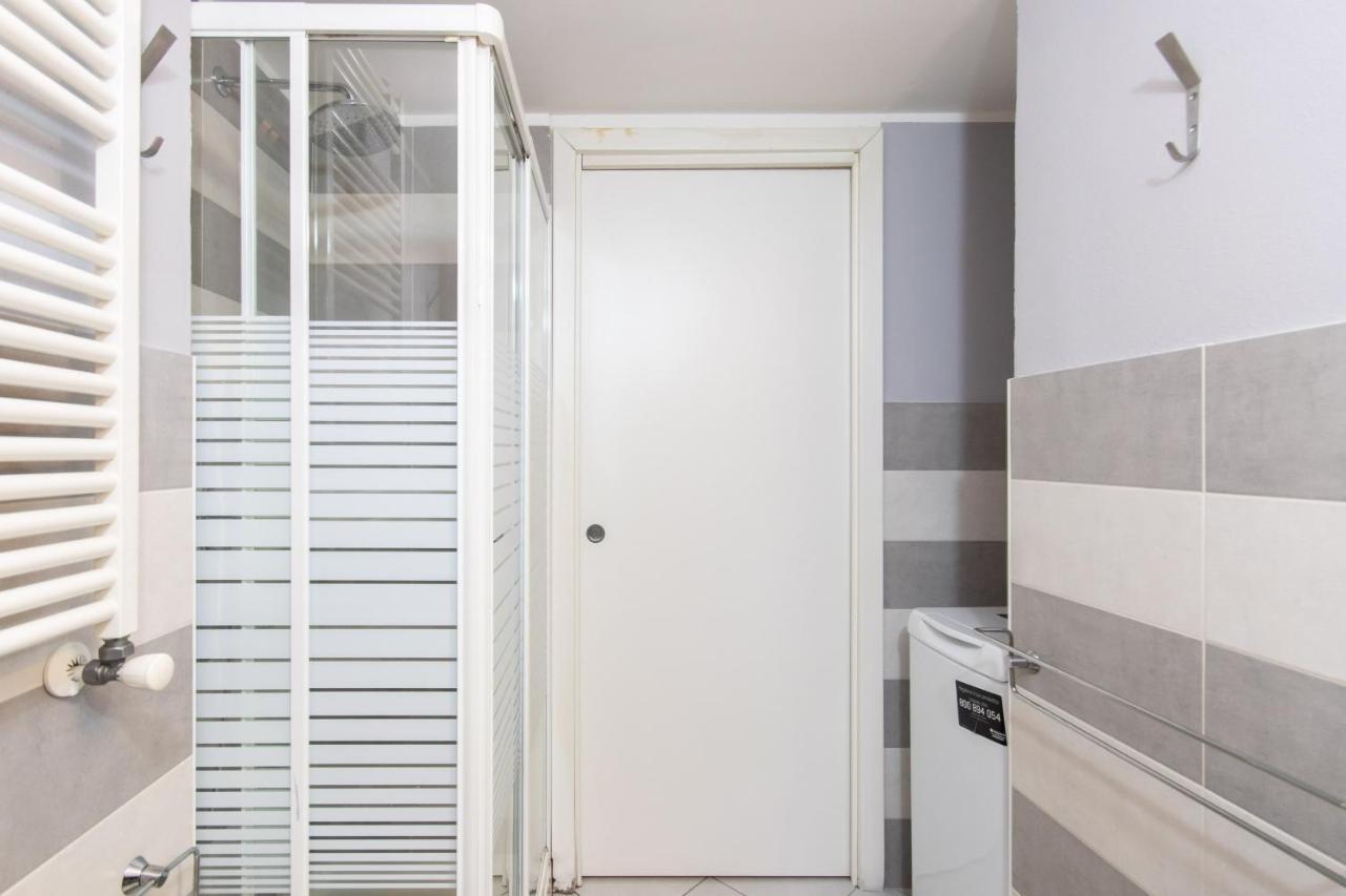 Studio In Piazza Della Consolata By Wonderful Italy Apartment Turin Luaran gambar