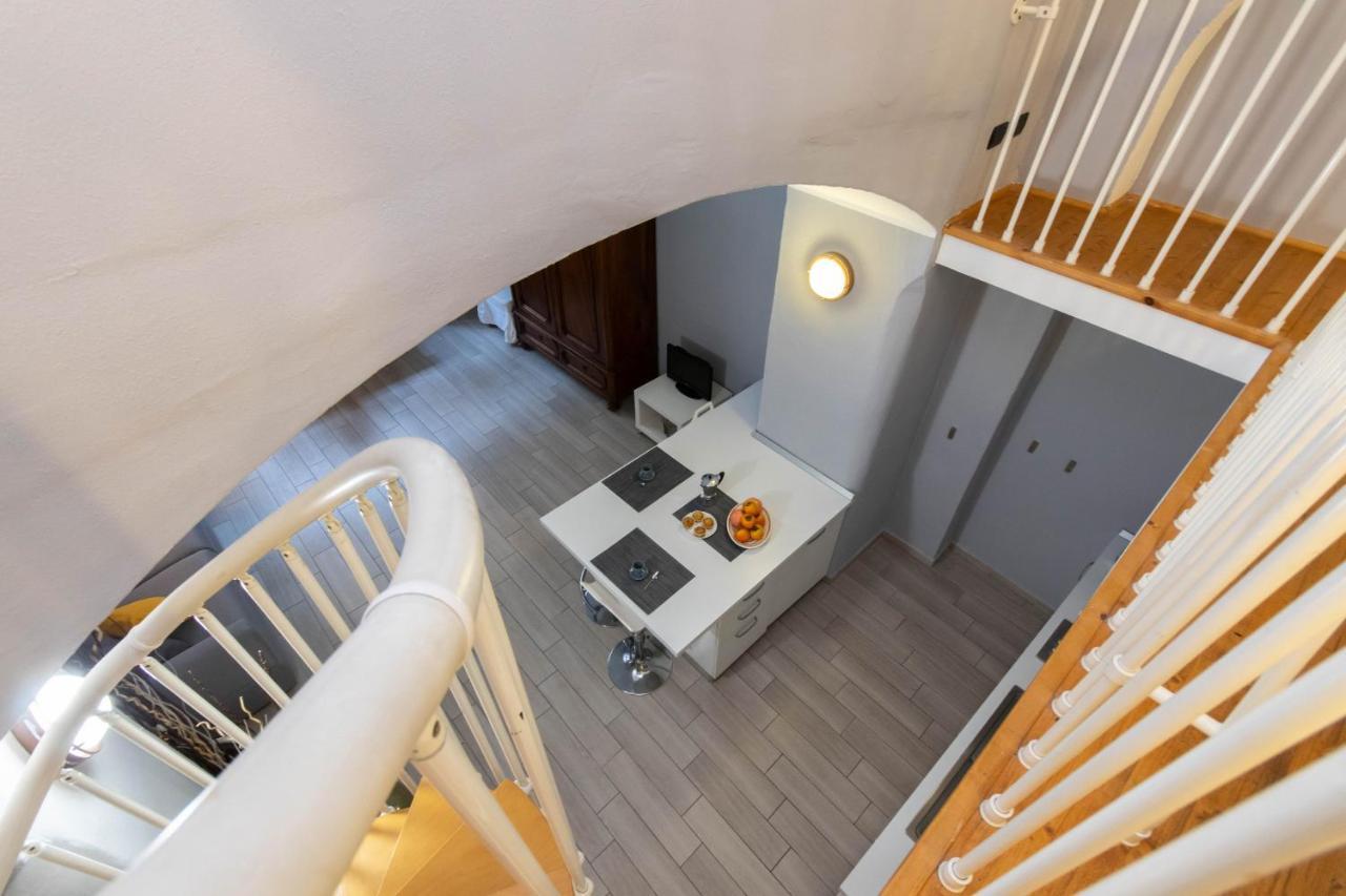 Studio In Piazza Della Consolata By Wonderful Italy Apartment Turin Luaran gambar